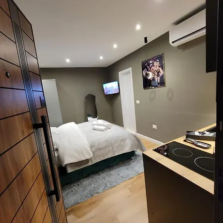 Casa de hóspedes Selen 3*